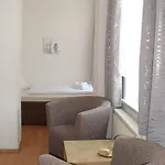 阿姆伦纳膳食公寓 3* 德累斯顿