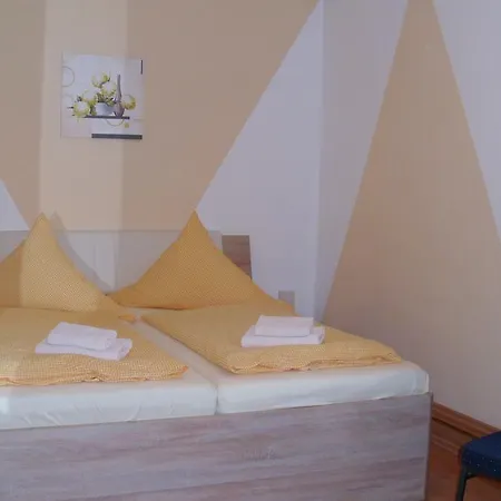 Am Renner بيت ضيافة